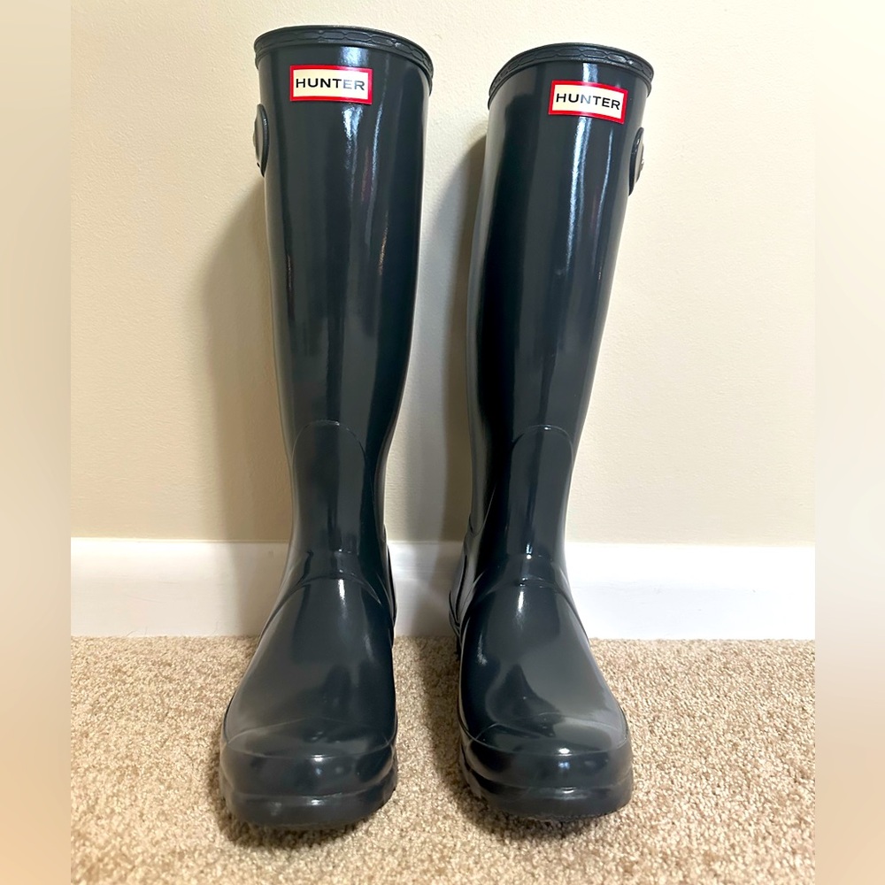 Hunter Original Tall Rain boots.